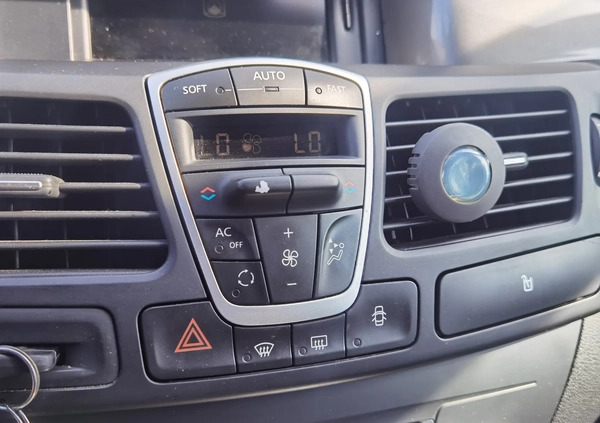 Renault Laguna cena 23900 przebieg: 203358, rok produkcji 2011 z Żelechów małe 352